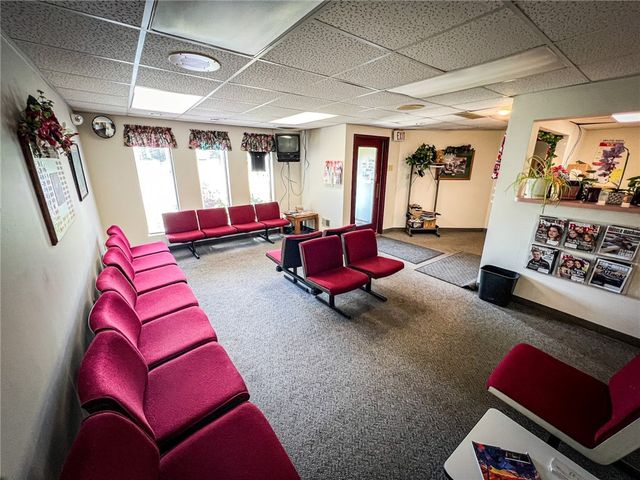 254 New Castle Rd, Twp Of But Nw, PA 16001