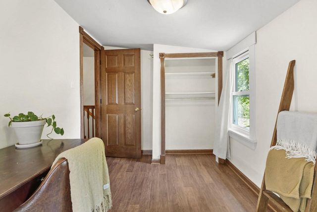 2210 Lafollette Avenue, Madison, WI 53704
