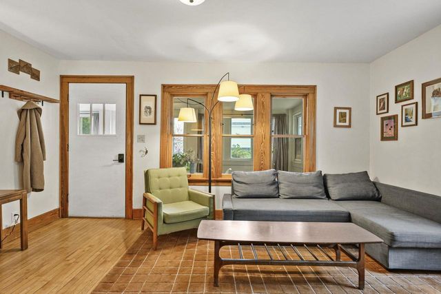 2210 Lafollette Avenue, Madison, WI 53704