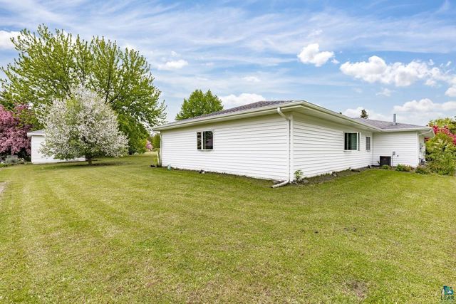 3007 E 7th St, Superior, WI 54880
