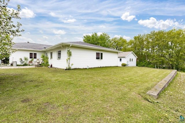 3007 E 7th St, Superior, WI 54880