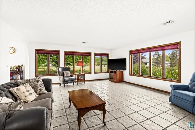 3007 E 7th St, Superior, WI 54880