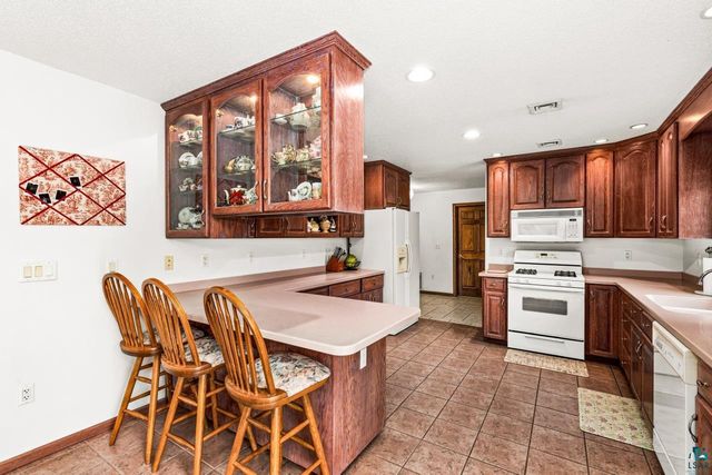 3007 E 7th St, Superior, WI 54880