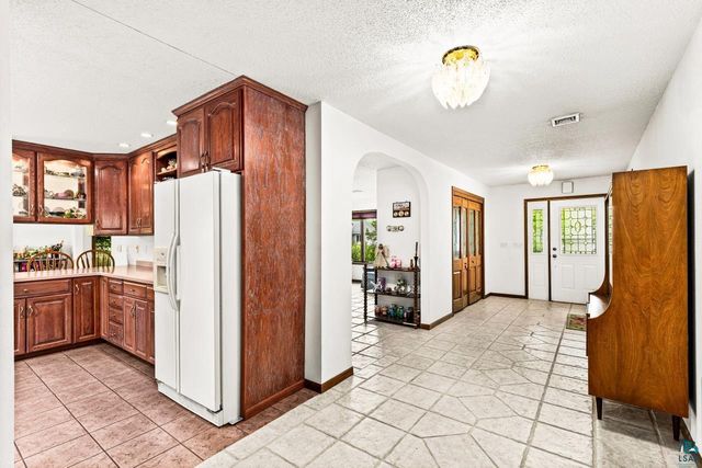 3007 E 7th St, Superior, WI 54880