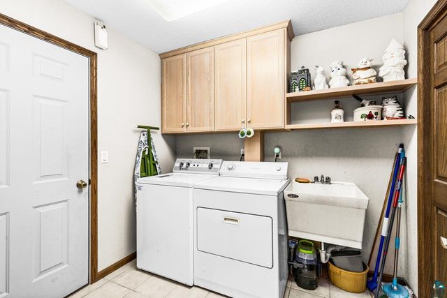 3007 E 7th St, Superior, WI 54880