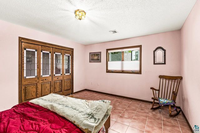 3007 E 7th St, Superior, WI 54880