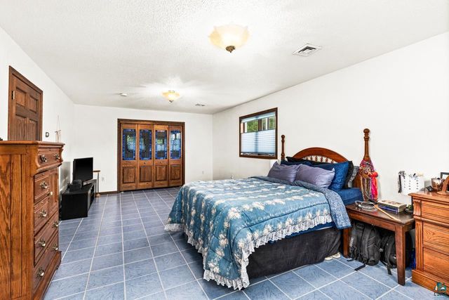 3007 E 7th St, Superior, WI 54880