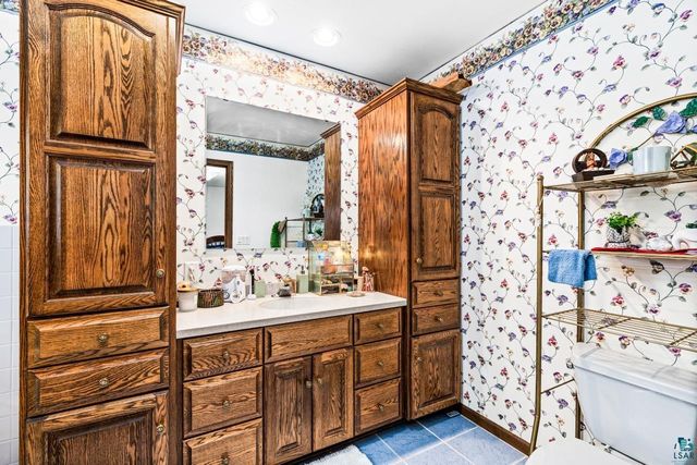 3007 E 7th St, Superior, WI 54880