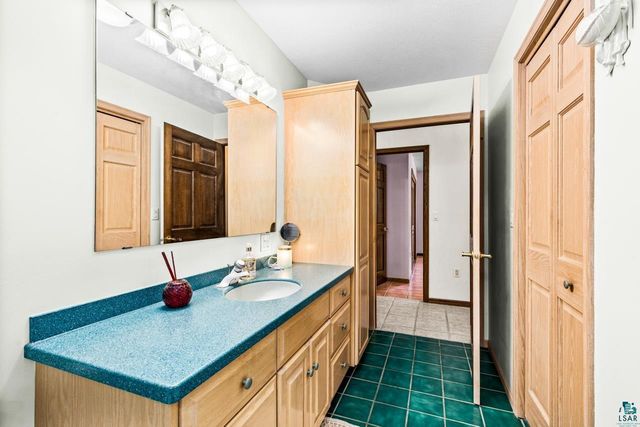 3007 E 7th St, Superior, WI 54880