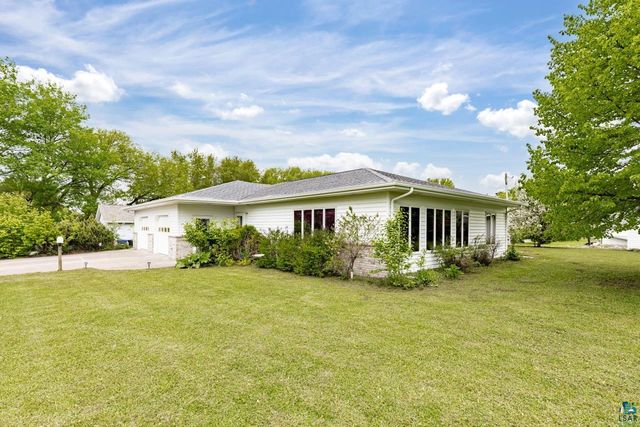 3007 E 7th St, Superior, WI 54880