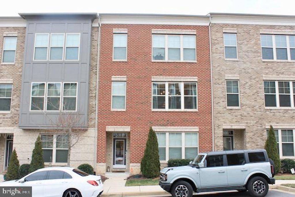 5303 GREENWICH CIR, Upper Marlboro, MD 20772