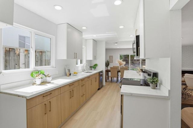 3927 Forestwood Drive, San Jose, CA 95121