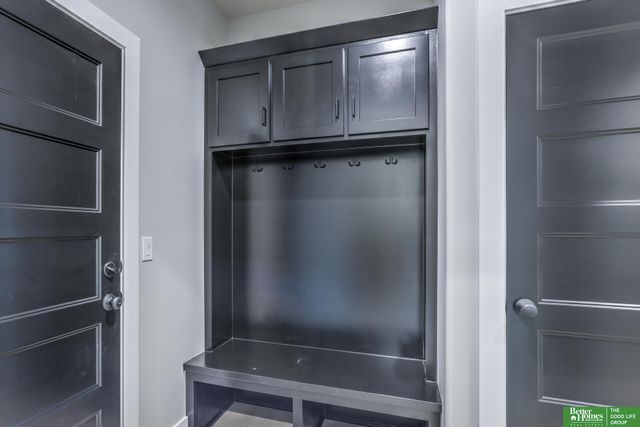 5412 N 212th Avenue, Elkhorn, NE 68022