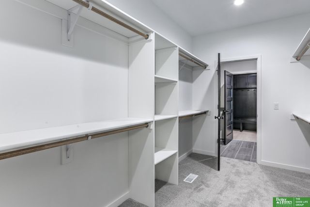 5412 N 212th Avenue, Elkhorn, NE 68022