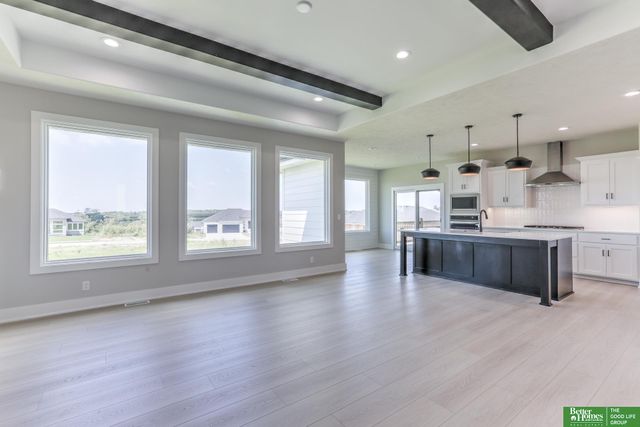 5412 N 212th Avenue, Elkhorn, NE 68022