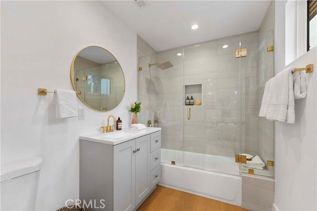 2642 Queen Street, Los Angeles, CA 90039