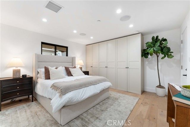 2642 Queen Street, Los Angeles, CA 90039