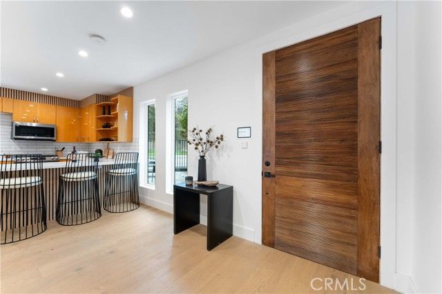 2642 Queen Street, Los Angeles, CA 90039