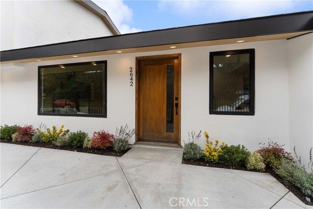 2642 Queen Street, Los Angeles, CA 90039