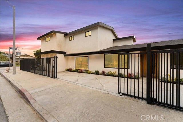 2642 Queen Street, Los Angeles, CA 90039