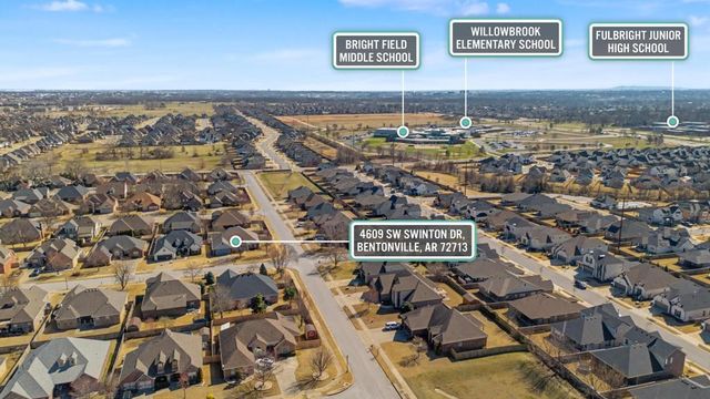 4609 Swinton Drive, Bentonville, AR 72713