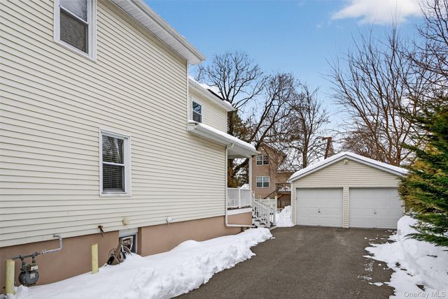 35 Kent Street, Beacon, NY 12508