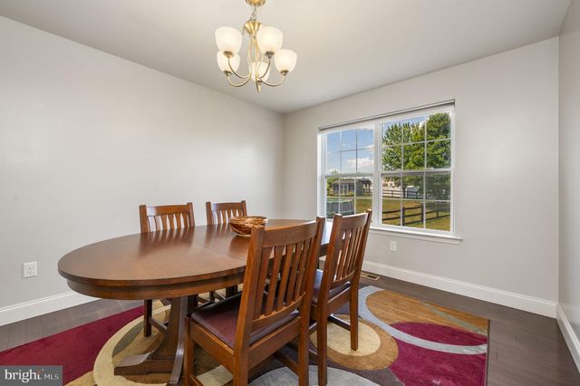 143 NANTUCKET DR, Reading, PA 19605