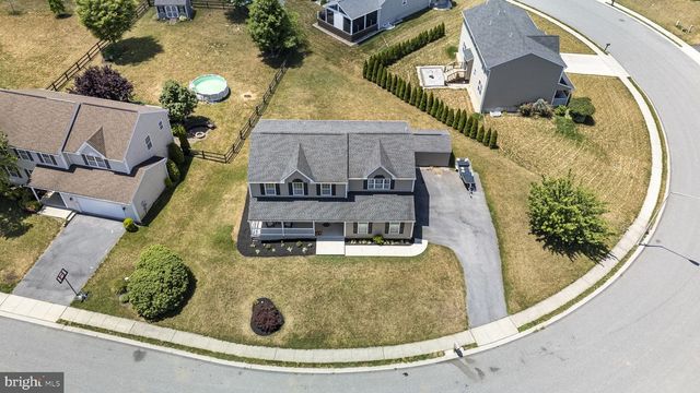 143 NANTUCKET DR, Reading, PA 19605