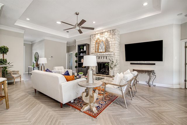 2008 Cains Lane, Mansfield, TX 76063