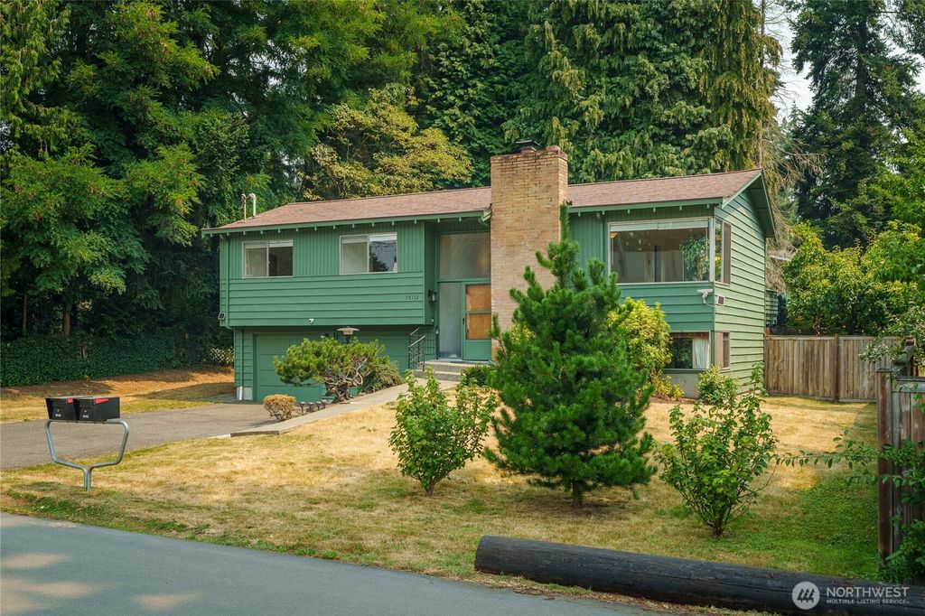 15112 3rd Avenue NE, Shoreline, WA 98155