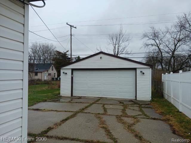 14721 Mcguire Street, Taylor, MI 48180