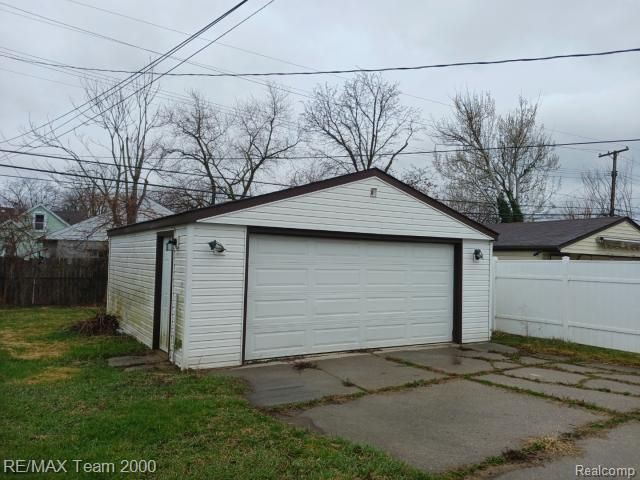 14721 Mcguire Street, Taylor, MI 48180