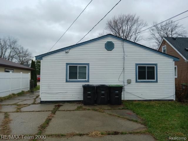 14721 Mcguire Street, Taylor, MI 48180