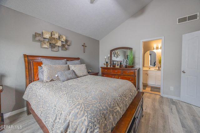 512 NORTHWYCK Way, El Paso, TX 79928