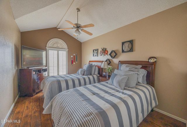 512 NORTHWYCK Way, El Paso, TX 79928
