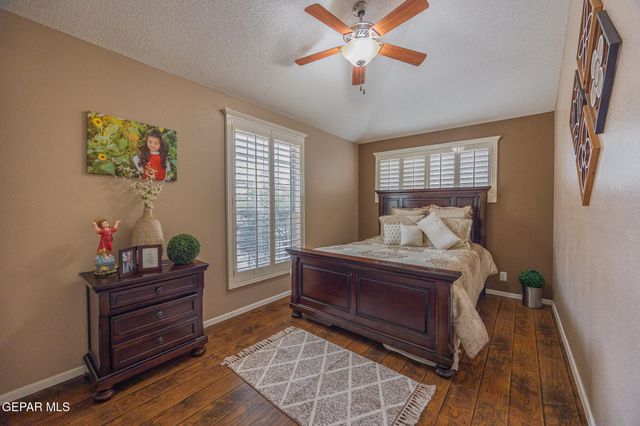 512 NORTHWYCK Way, El Paso, TX 79928