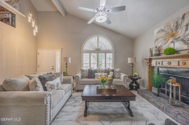 512 NORTHWYCK Way, El Paso, TX 79928