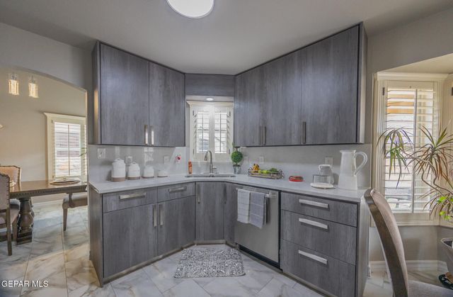 512 NORTHWYCK Way, El Paso, TX 79928
