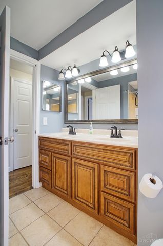 795 McClelland Road, Miami Twp, OH 45150