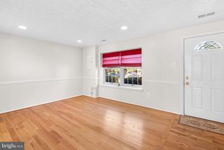 6 VALLEY PARK CT, Damascus, MD 20872