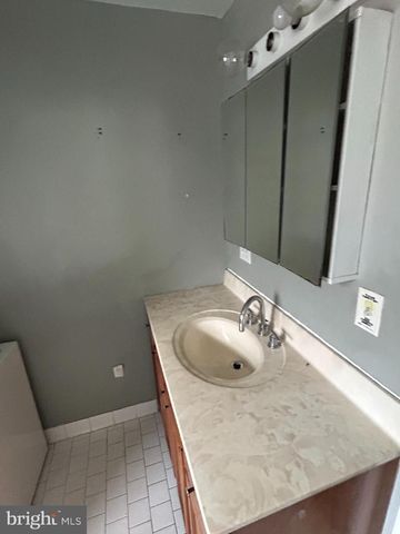 1137 MONROE CIR, Baltimore, MD 21225