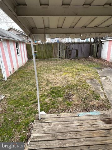 1137 MONROE CIR, Baltimore, MD 21225