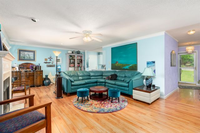 6 Badalona Lane, Hot Springs Village, AR 71909