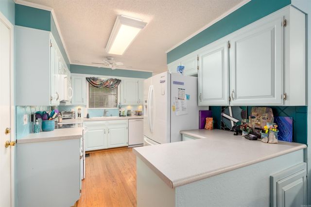 6 Badalona Lane, Hot Springs Village, AR 71909