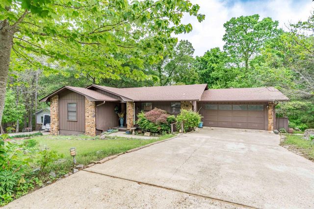 6 Badalona Lane, Hot Springs Village, AR 71909