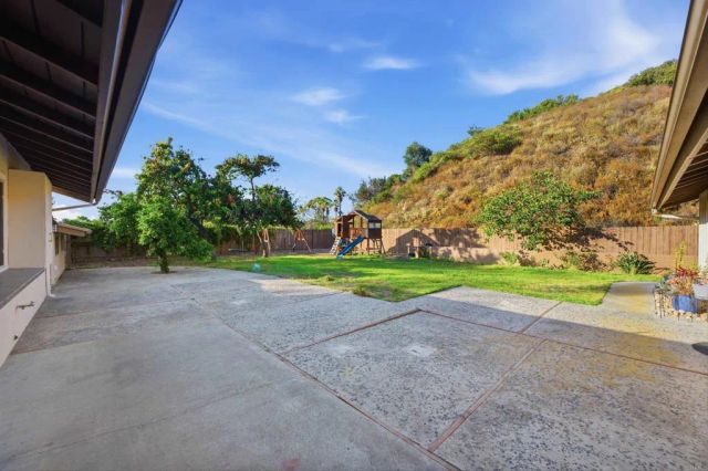 5627 Yerba Anita, San Diego, CA 92115