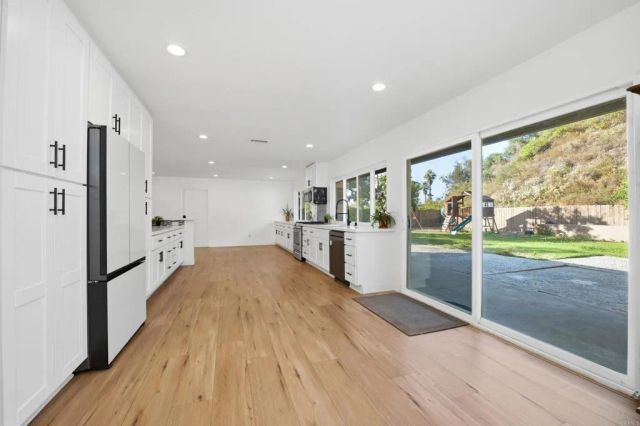 5627 Yerba Anita, San Diego, CA 92115