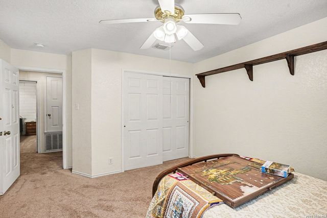 386 Copper Bluff Dr, New Braunfels, TX 78130