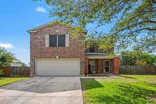 386 Copper Bluff Dr, New Braunfels, TX 78130