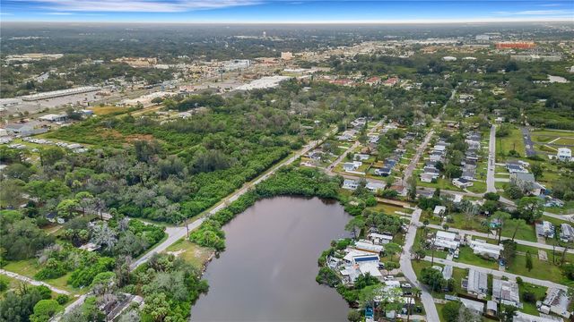 4935 LARGO TERRACE, New Port Richey, FL 34652